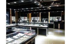 展柜設(shè)計(jì) 制作 安裝報(bào)價(jià) 沈陽道具安裝 廣州市易格裝飾工程沈陽分公司